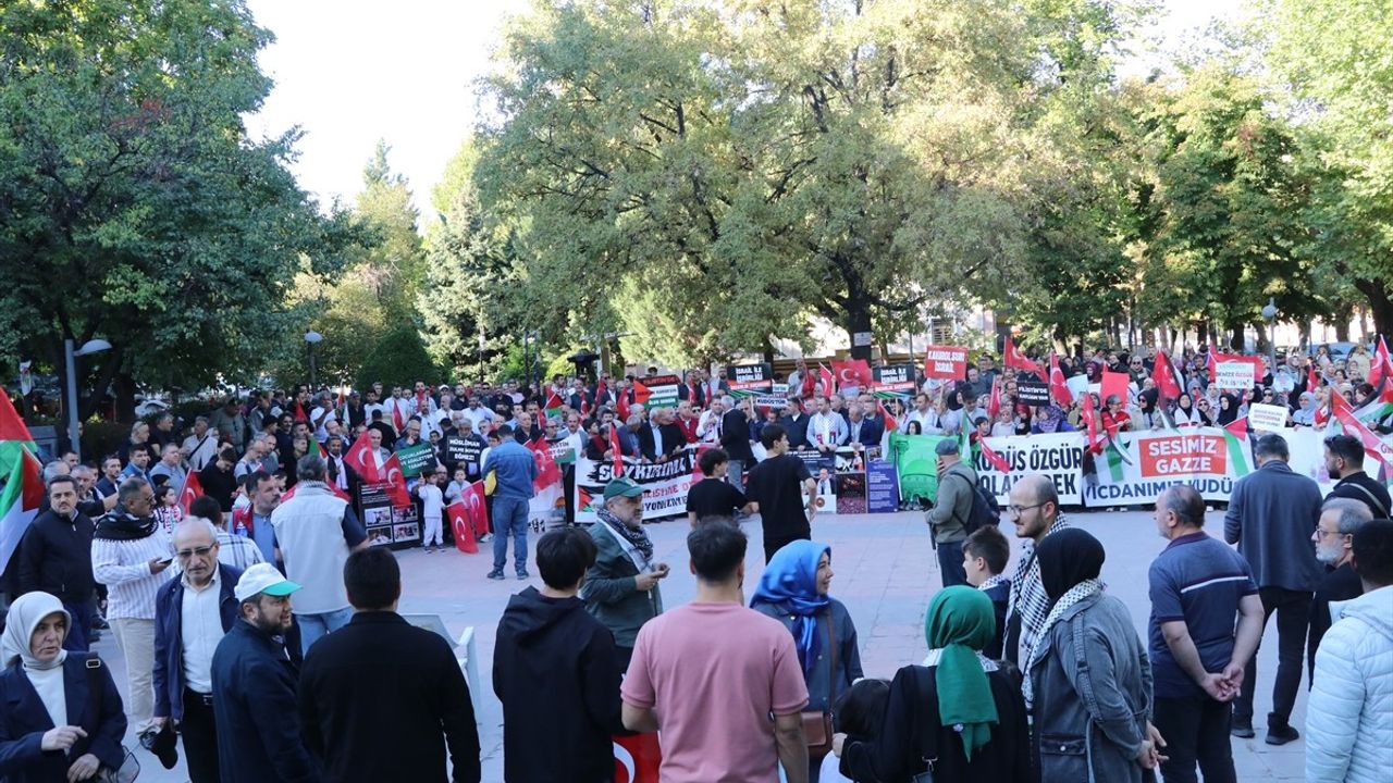 Çankırı'da Küresel Sumud Filosu'na Destek Gösterisi Düzenlendi