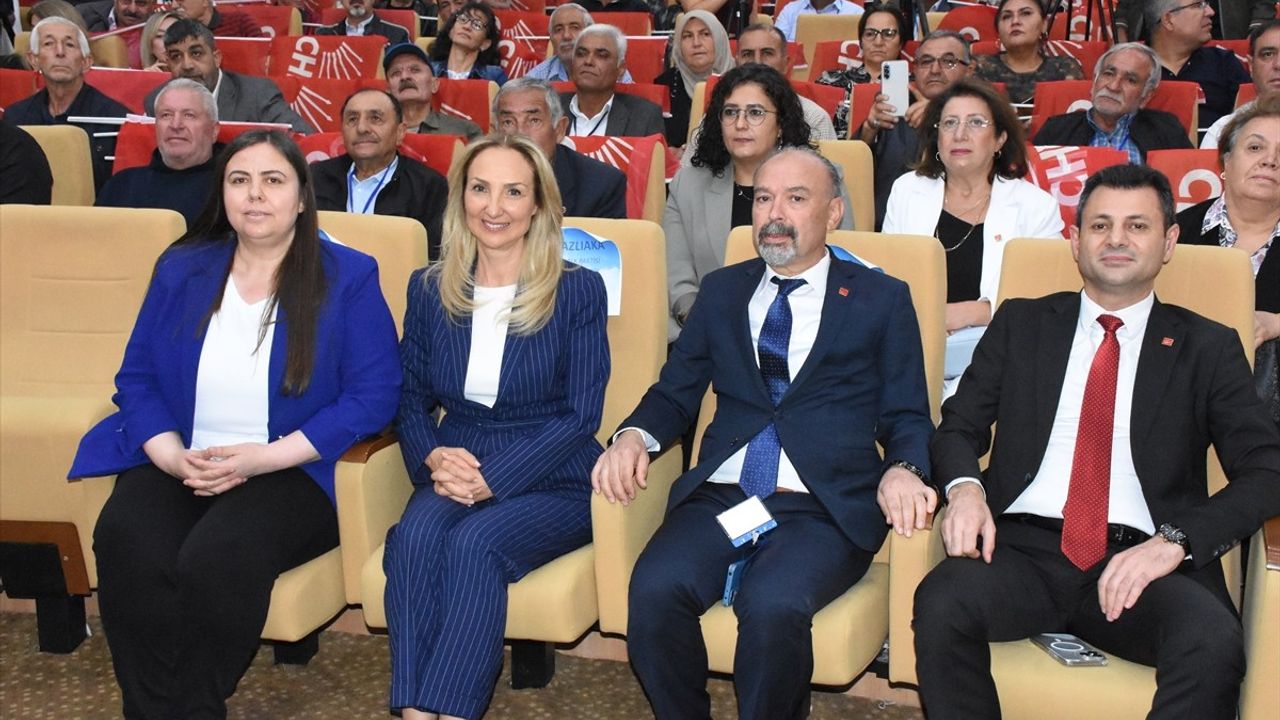 CHP Genel Başkan Yardımcısı Aylin Nazlıaka Aksaray'da Kongreye Katıldı