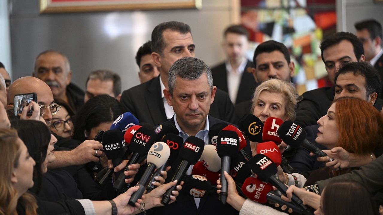 CHP Genel Başkanı Özgür Özel'den Kurultay Davası Açıklaması