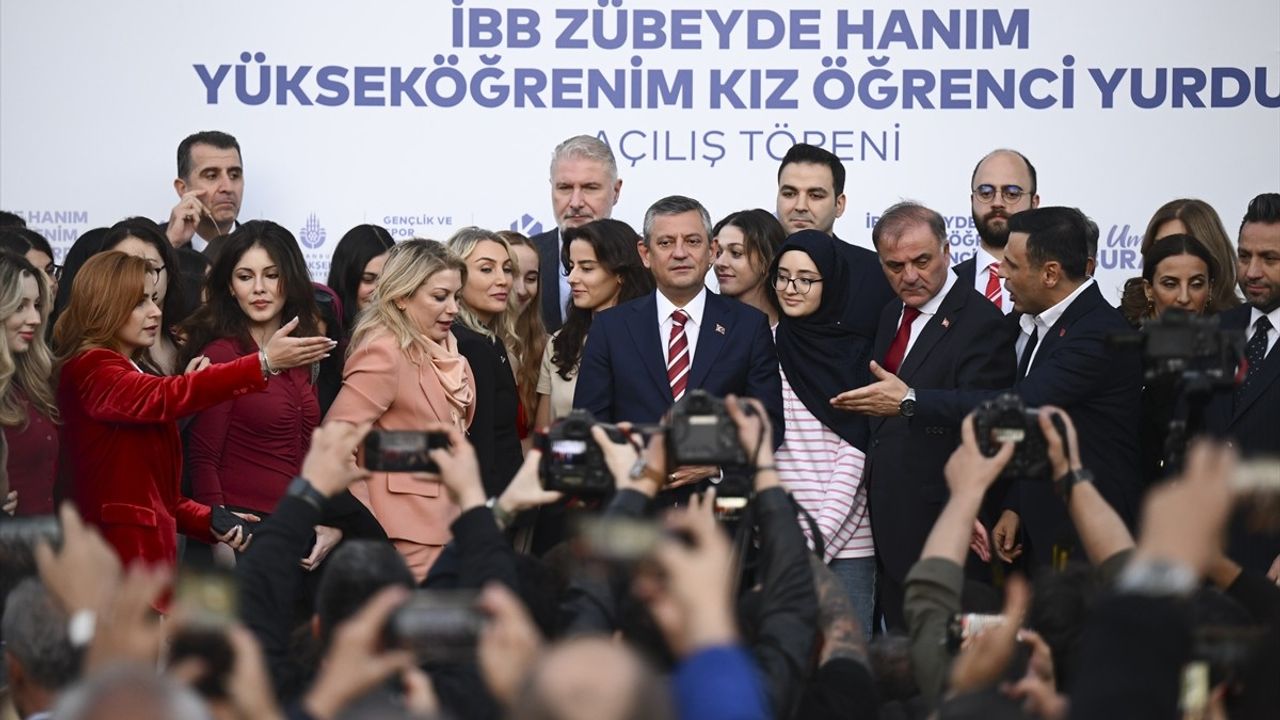 CHP Genel Başkanı Özgür Özel, Yeni Öğrenci Yurdunun Açılışını Yaptı
