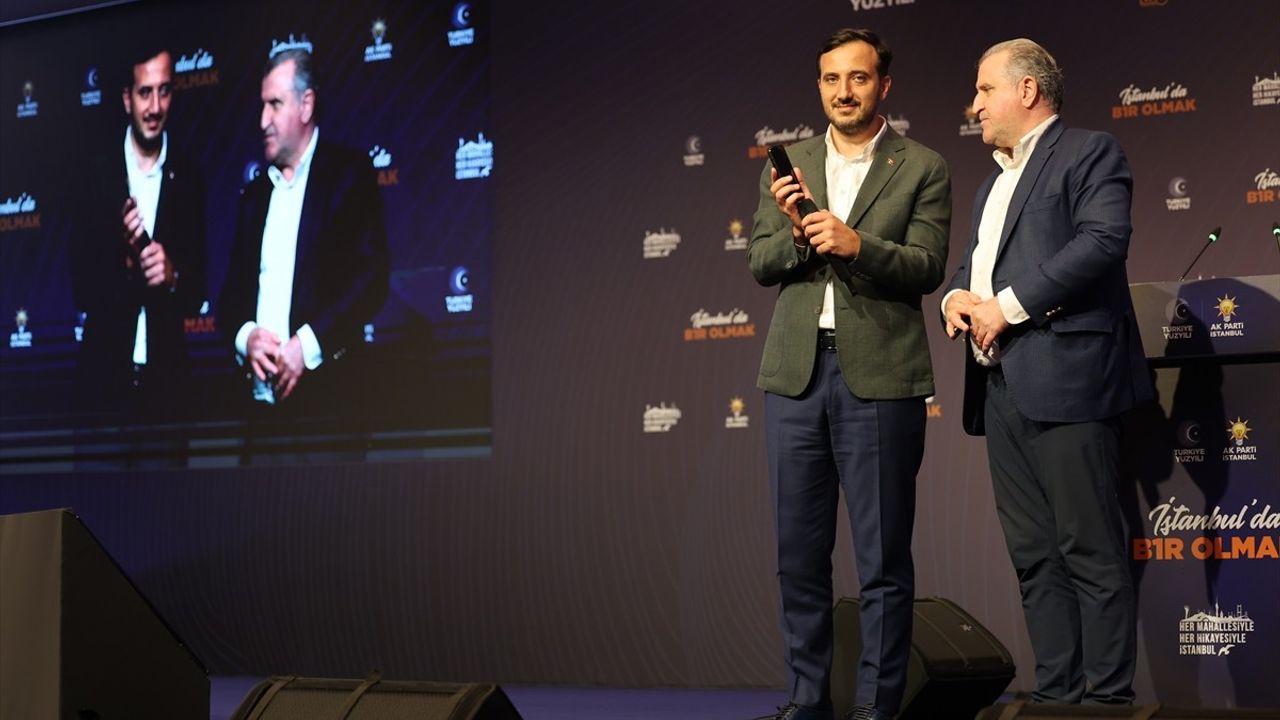 Cumhurbaşkanı Erdoğan'dan AK Parti İstanbul Teşkilatına Telefon Bağlantısı