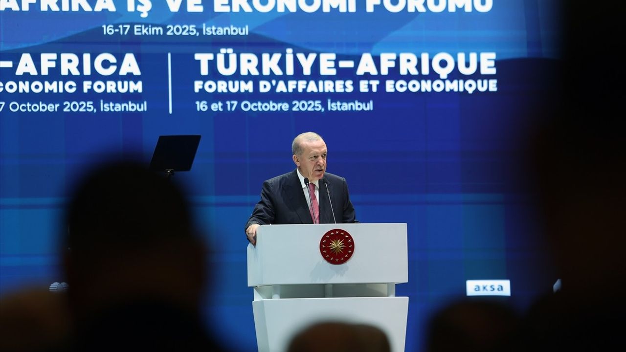 Cumhurbaşkanı Erdoğan, Türkiye-Afrika 5. İş ve Ekonomi Forumu'nda Açıklamalarda Bulundu
