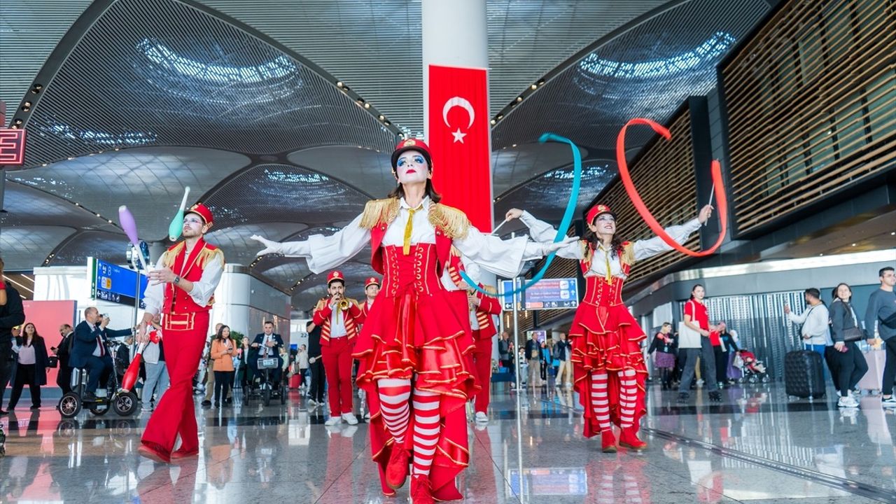 Cumhuriyet Bayramı İstanbul Havalimanı'nda Coşkuyla Kutlanıyor