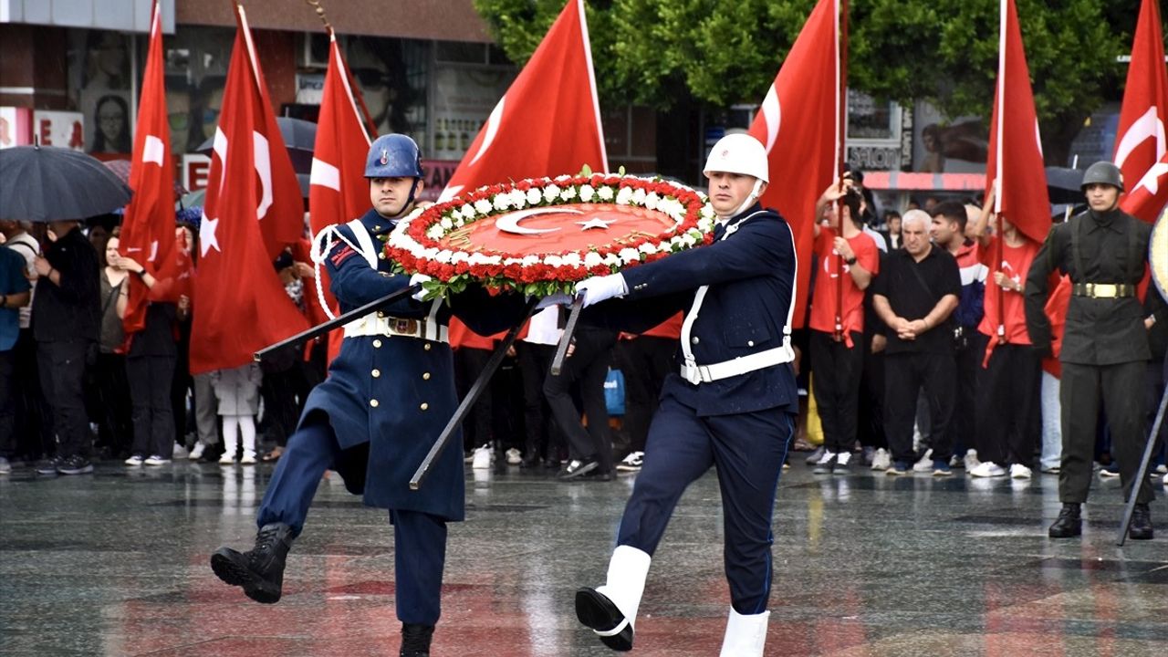 Cumhuriyet Bayramı Törenleri Antalya ve Çevresinde Coşkuyla Kutlandı