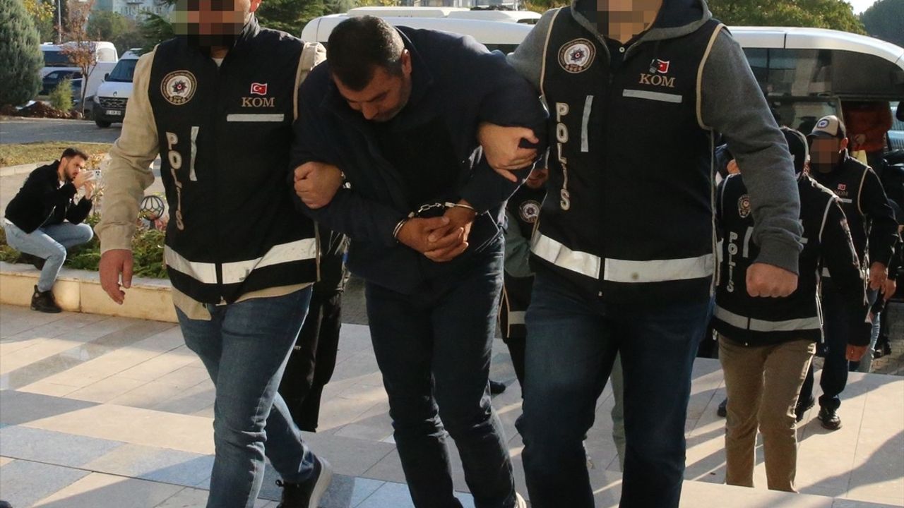 Denizli'de Sahte Kan Raporu Operasyonu: 5 Tutuklama