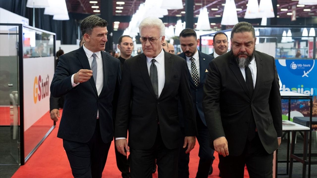 Devlet Tiyatroları Antalya Turizm Fuarı'nda Tanıtıldı