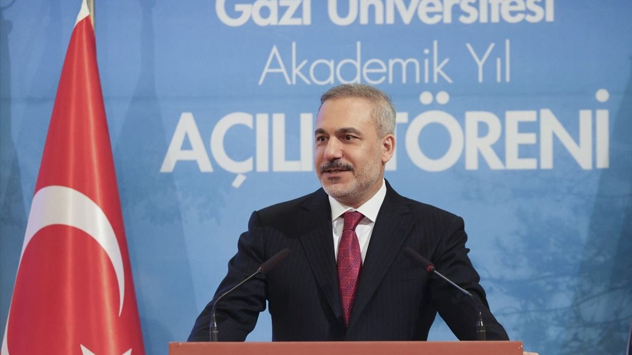 Dışişleri Bakanı Hakan Fidan'dan Gazi Üniversitesi'nde 'Türkiye Yüzyılı' Vurgusu
