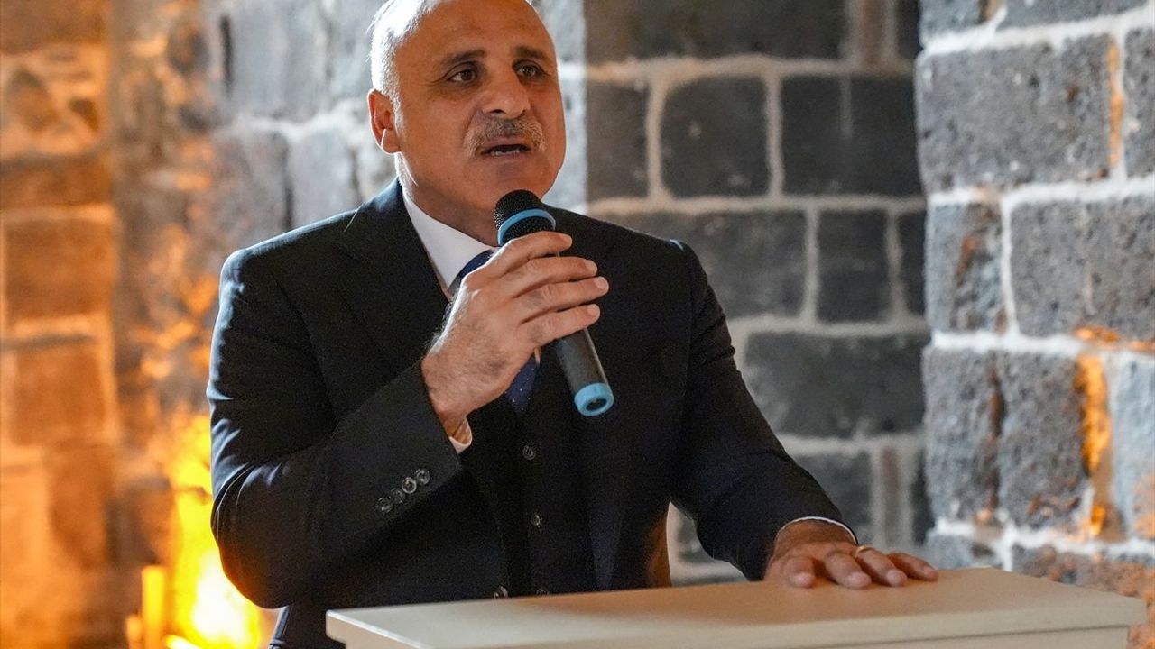 Diyarbakır'da PTT'nin 185. Yılı Kutlandı