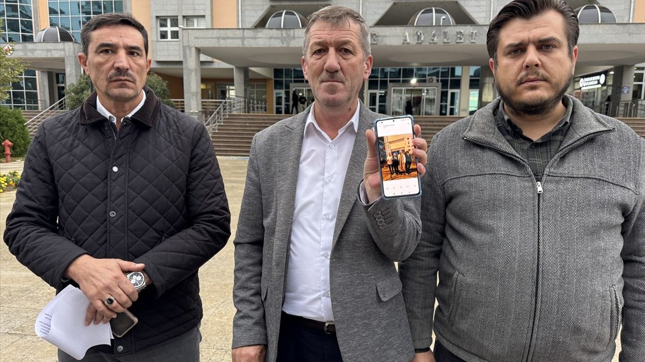 Edirne'de Kostüm Etkinliğine İmam Cübbesiyle Katılanlara Suç Duyurusu
