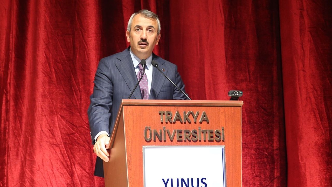 Edirne'de Selefi Anlayışlar Sempozyumu Gerçekleştirildi
