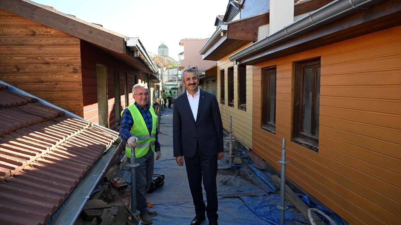 Edirne'nin Dar Çarşısı Restorasyon Çalışmaları Devam Ediyor