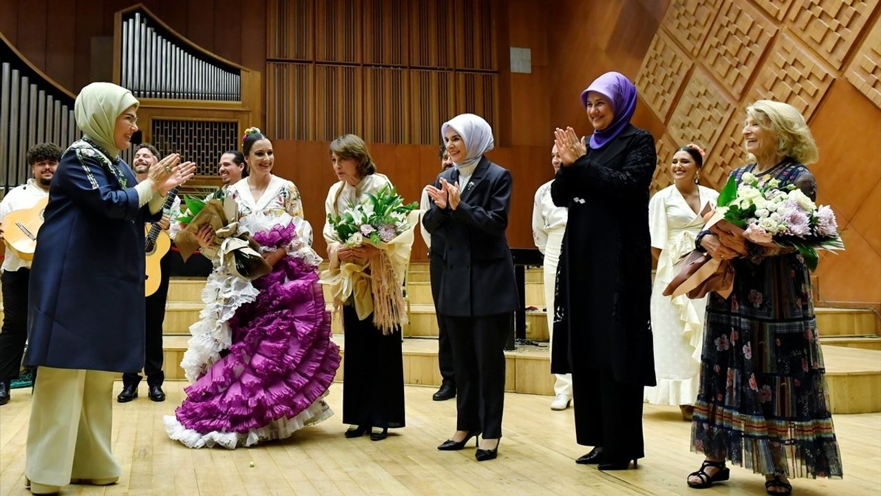 Emine Erdoğan, Gazze İçin Flamenko Gösterisine Katıldı