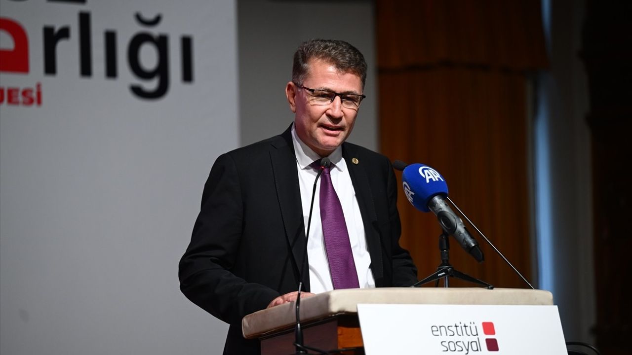 Enstitü Sosyal'den Çocukların Söz Varlığını Güçlendiren Proje
