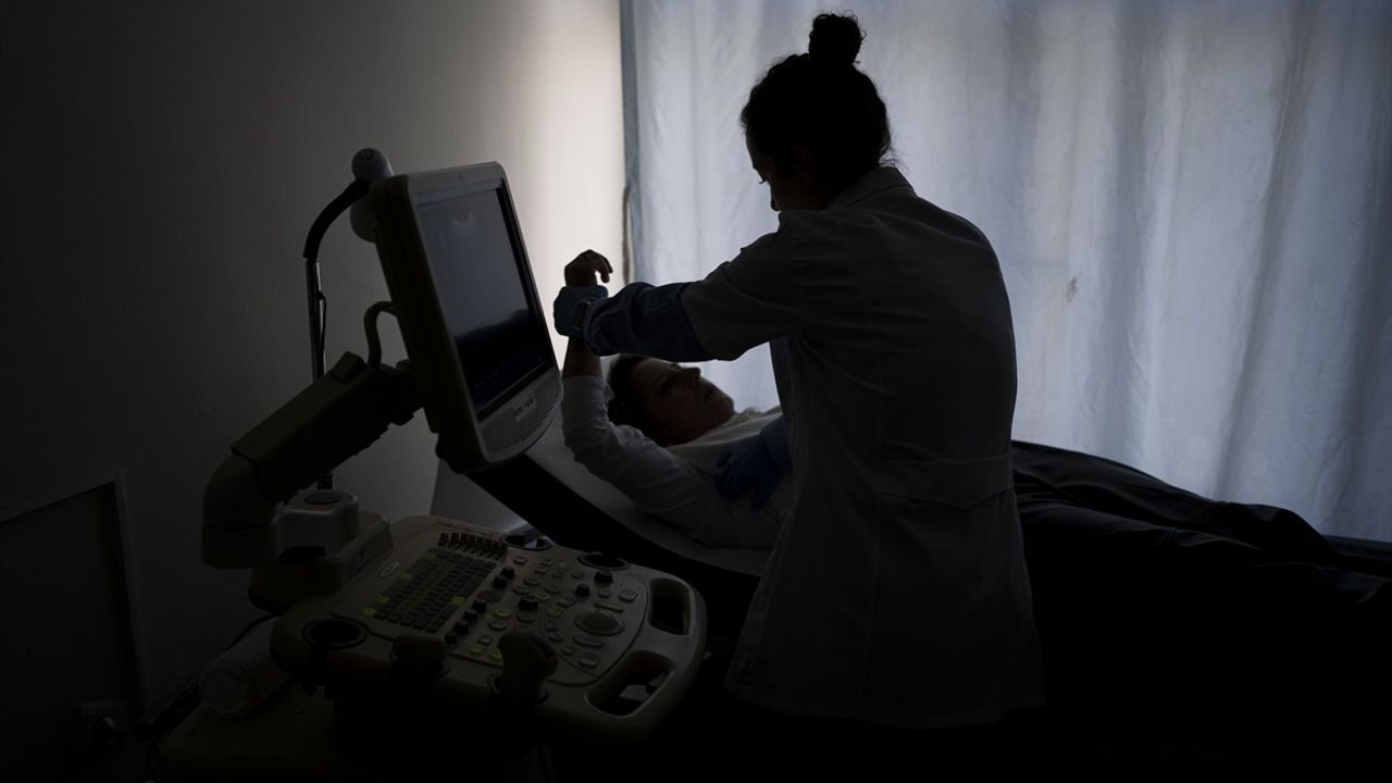 Erken Teşhisle Kanseri Yenen Serpil Barış'ın Hikayesi