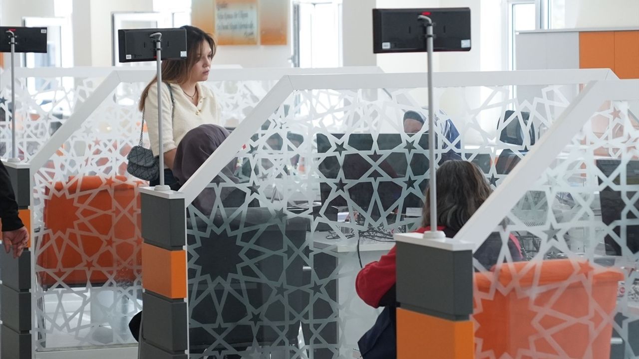 Eski Tip Ehliyetlerin Yenileme Ücreti 1 Kasım'da Artıyor