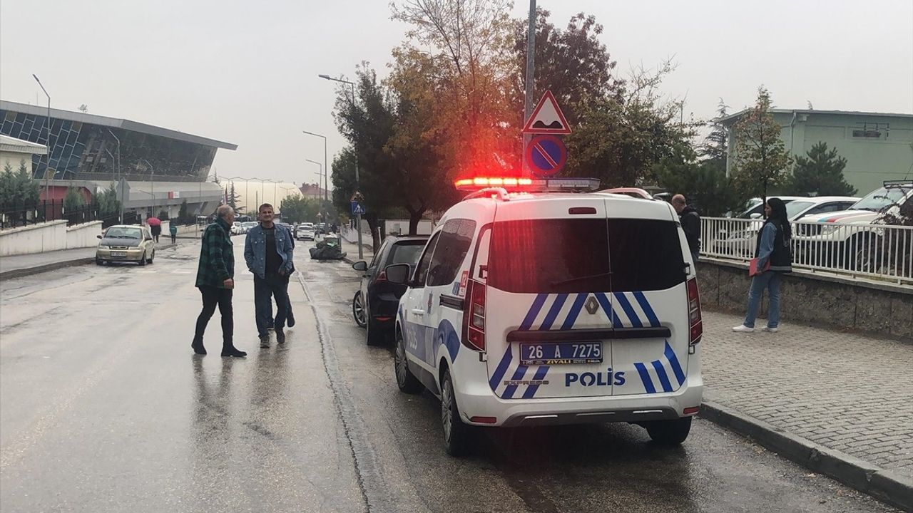 Eskişehir'de Silahlı Saldırı Olayı: Şüpheli Kendini İhbar Etti