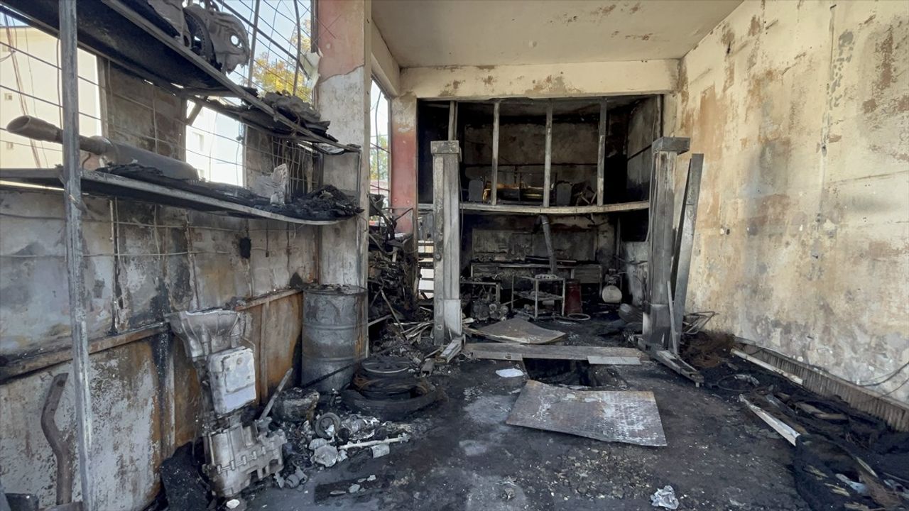 Eskişehir'deki Patlamada İki Yaralı