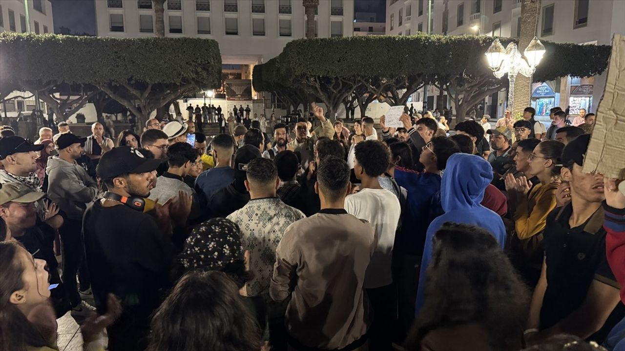 Fas'ta Z Kuşağı Protestoları Yedinci Gününde Devam Ediyor