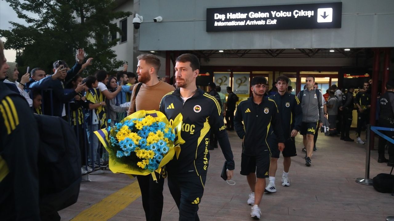 Fenerbahçe, Samsunspor Maçı İçin Samsun'da