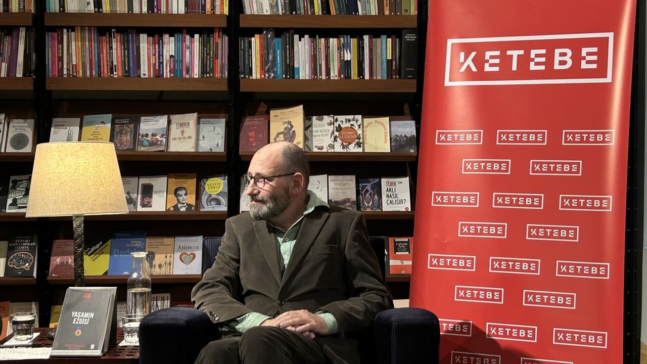 Fransız Filozof Claude Romano İstanbul'da Edebiyat ve Felsefe Üzerine Konuştu