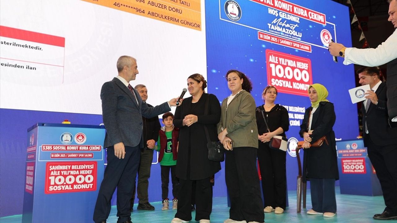 Gaziantep'te 3 Bin 385 Konut İçin Kura Çekimi Gerçekleşti