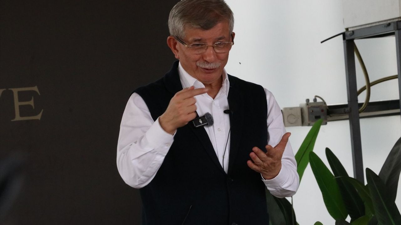 Gelecek Partisi Genel Başkanı Ahmet Davutoğlu Kayseri'de