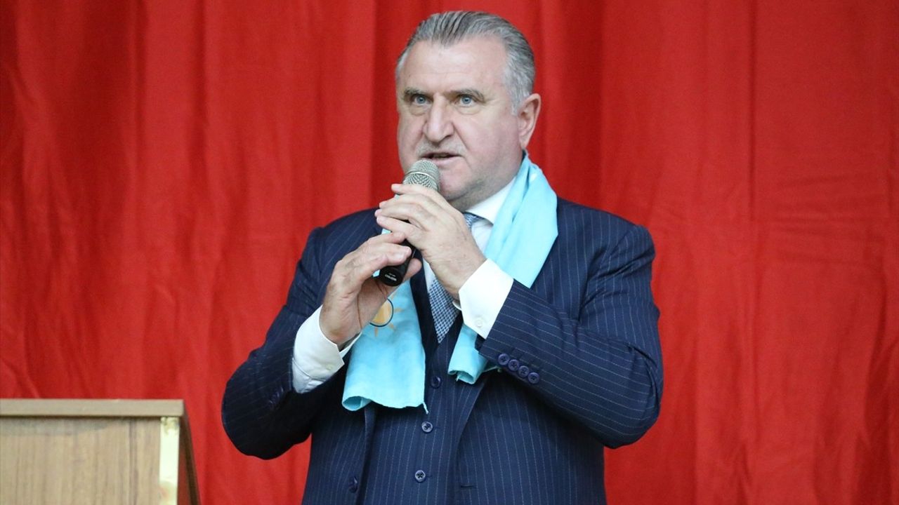 Gençlik ve Spor Bakanı Osman Aşkın Bak, Hatay'da Yatırım Seferberliği ve Dayanışma Vurgusu Yaptı