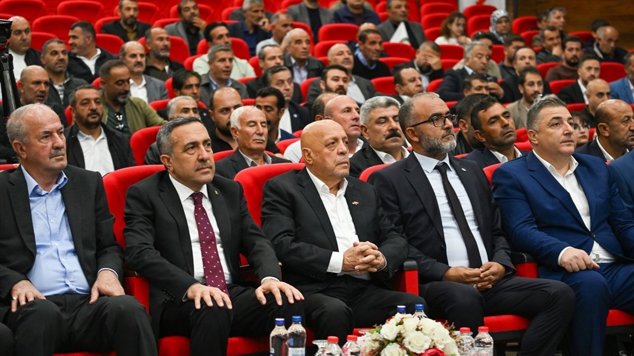 HAK-İŞ Genel Başkanı Arslan: Terörsüz Türkiye İçin Birlik Çağrısı