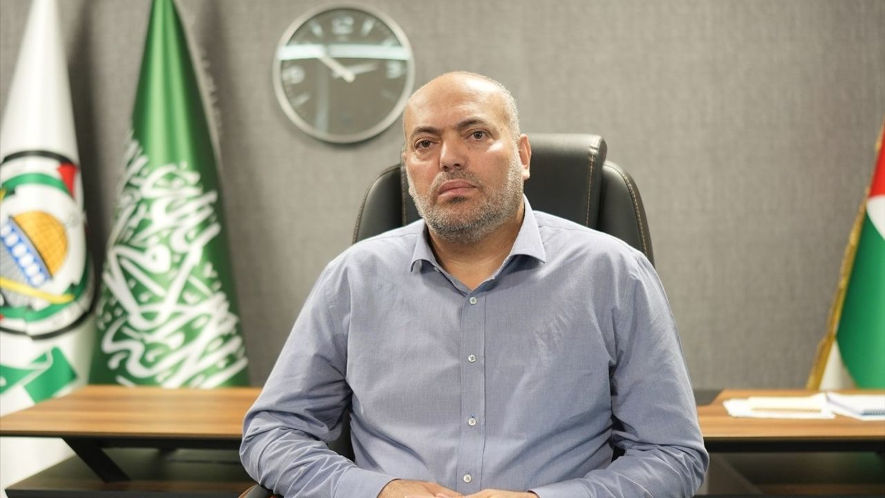 Hamas Yetkilisi: Filistinli Esirler İsrail Hapishanelerinde İşkencelere Maruz Kalıyor