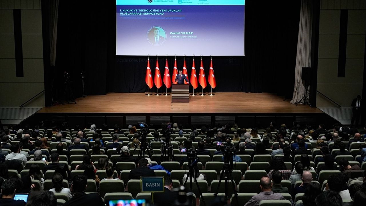 Hukuk ve Teknolojide Yeni Ufuklar Uluslararası Sempozyumu