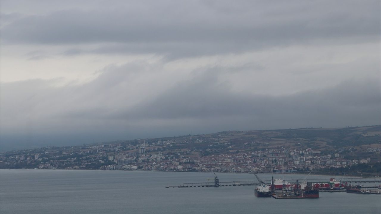 İklim Değişikliği Türkiye'de Ani Hava Değişimlerini Artırıyor