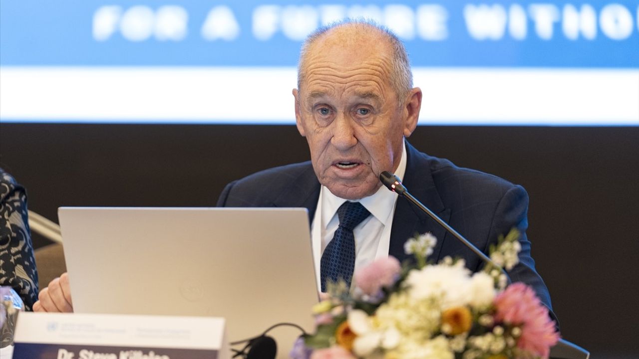 İstanbul'da Terörle Mücadele Konferansı: Parlamento Denetimi Üzerine Tartışmalar