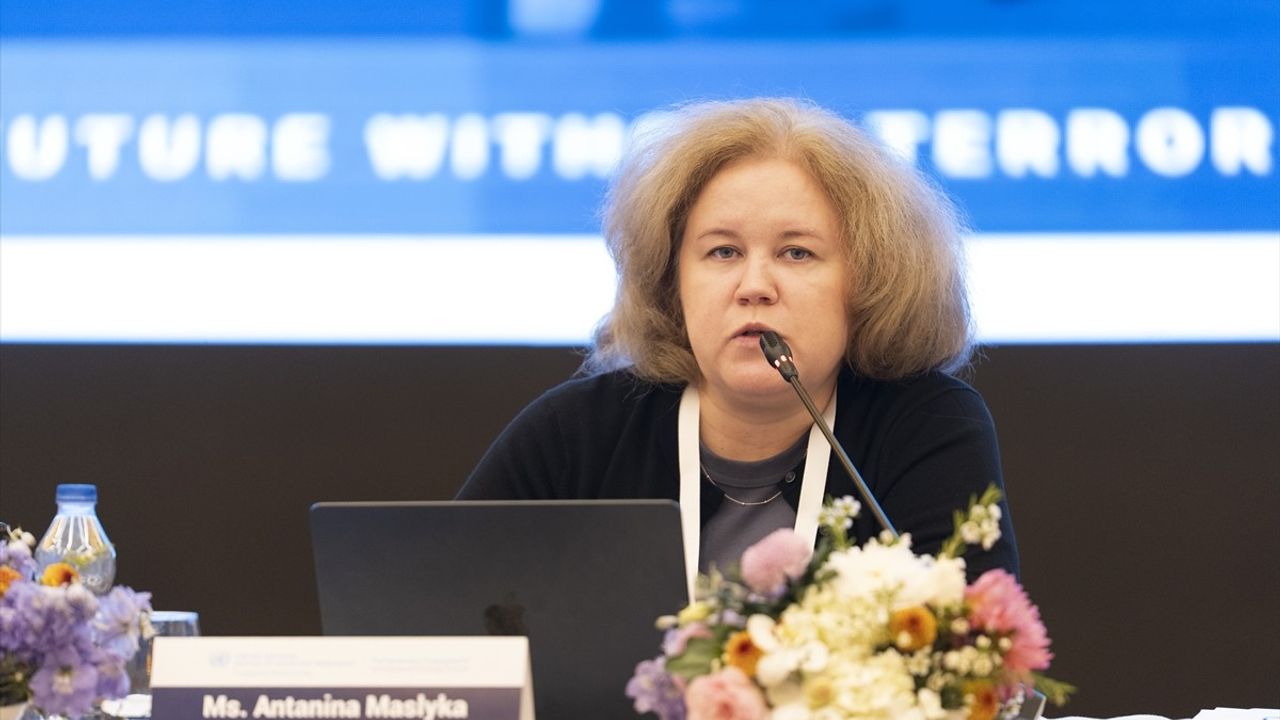 İstanbul'daki Terörle Mücadele Konferansı'nda Yapay Zeka Tartışmaları