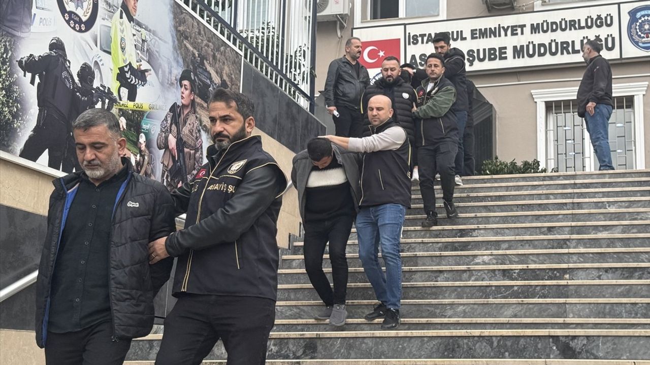 İstanbul Merkezli Büyük Araç Operasyonu: 74 Zanlı Gözaltında