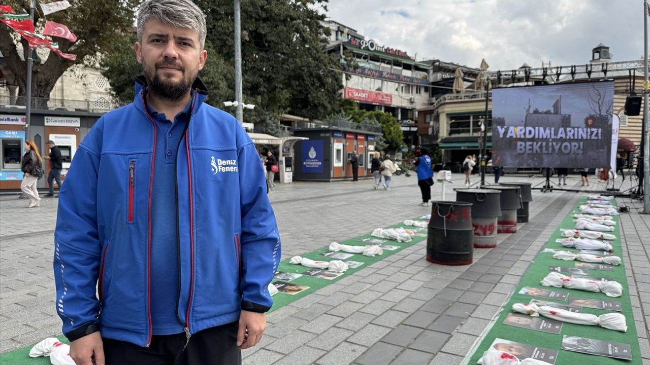 İzlemek Yetmez: Gazze'ye Destek Etkinliği Üsküdar'da Düzenlendi