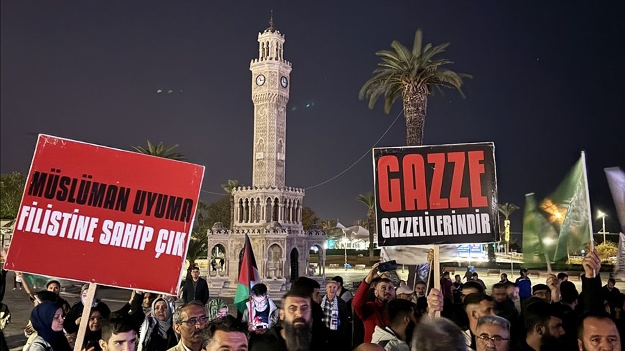 İzmir, Aydın ve Uşak'ta İsrail'in Küresel Sumud Filosu'na Yönelik Saldırılarına Tepki Gösterildi