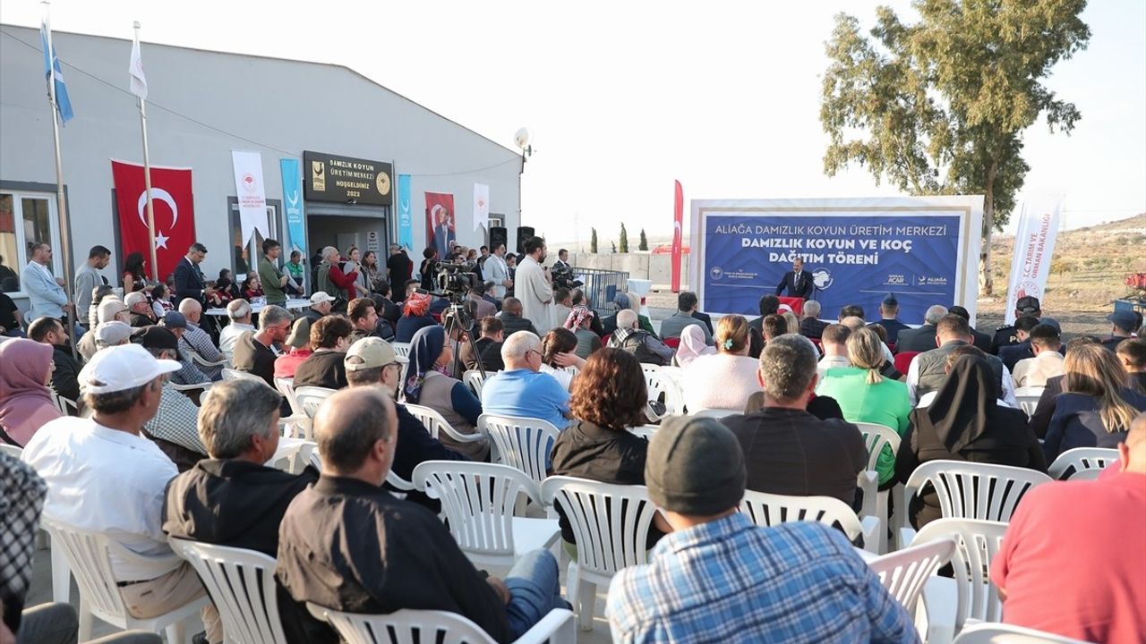 İzmir'de 210 Küçükbaş Hayvan Dağıtımı Yapıldı