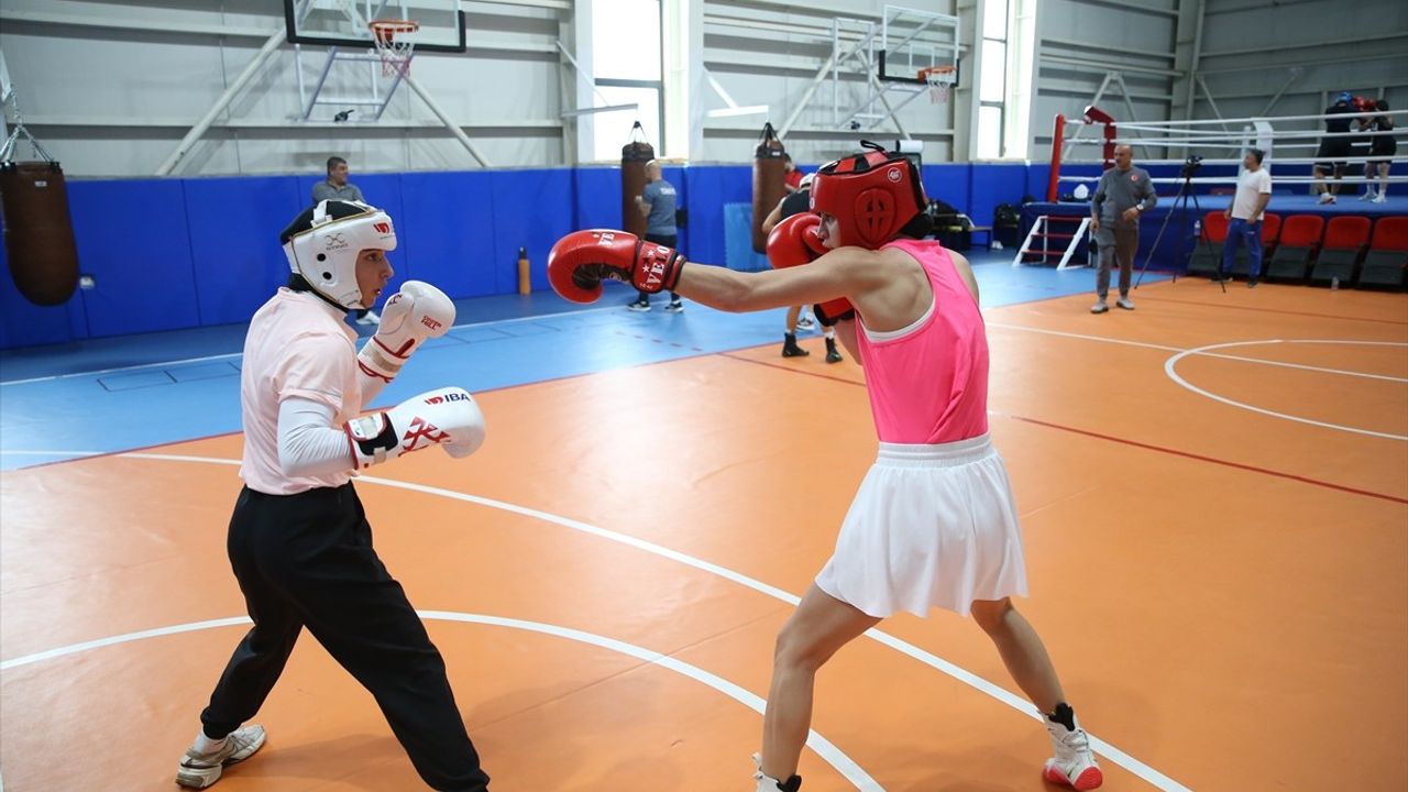 Kadın Boks Milli Takımı, Azerbaycanlı Sporcularla Kamp Düzenliyor