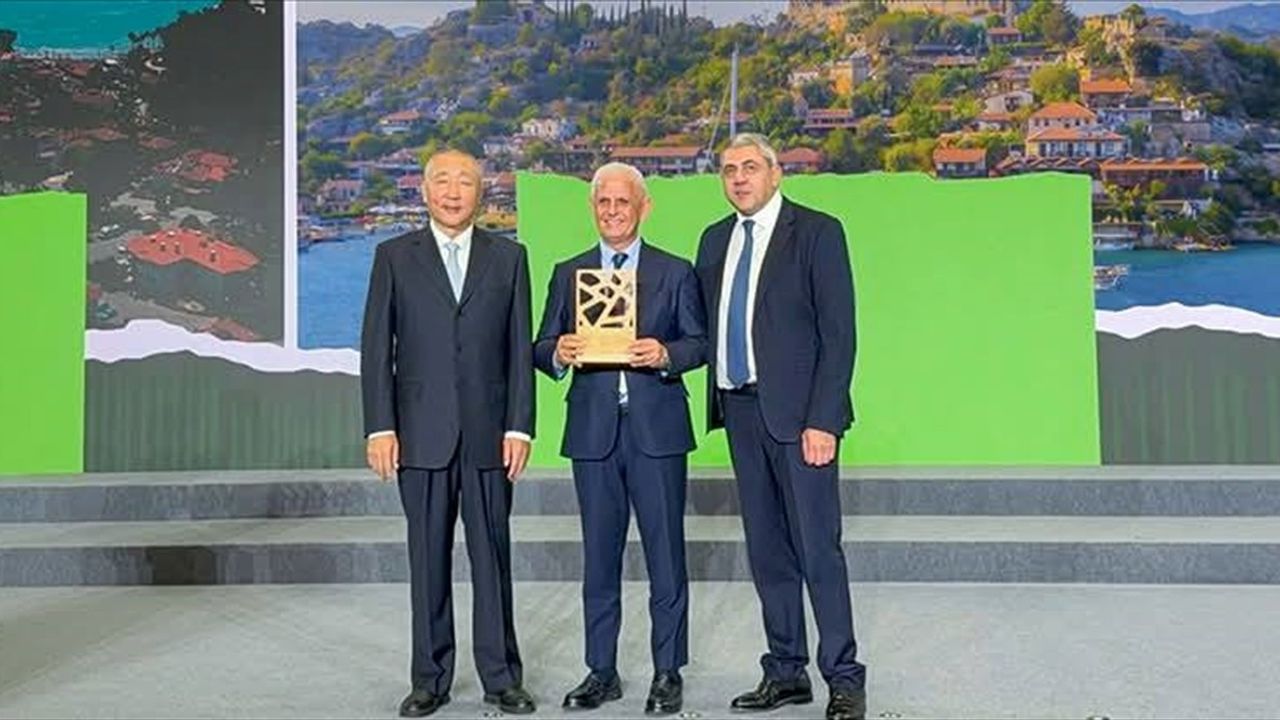 Kale Üçağız Köyü, 2025'in En İyi Turizm Köyü Ödülünü Kazandı