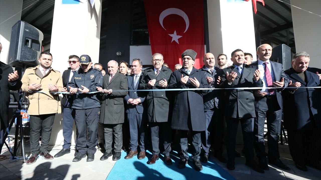 Kars Yeni Şehirlerarası Otobüs Terminali Açıldı