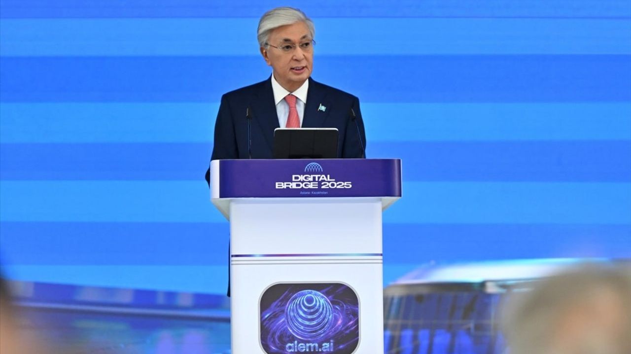 Kazakistan Cumhurbaşkanı Tokayev, Yapay Zeka Alanında İşbirliğine Açık