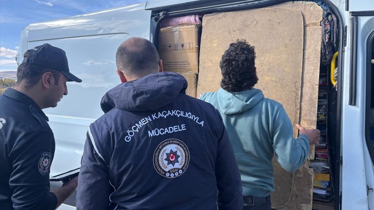 Kırşehir'de Düzensiz Göçmen Yakalandı