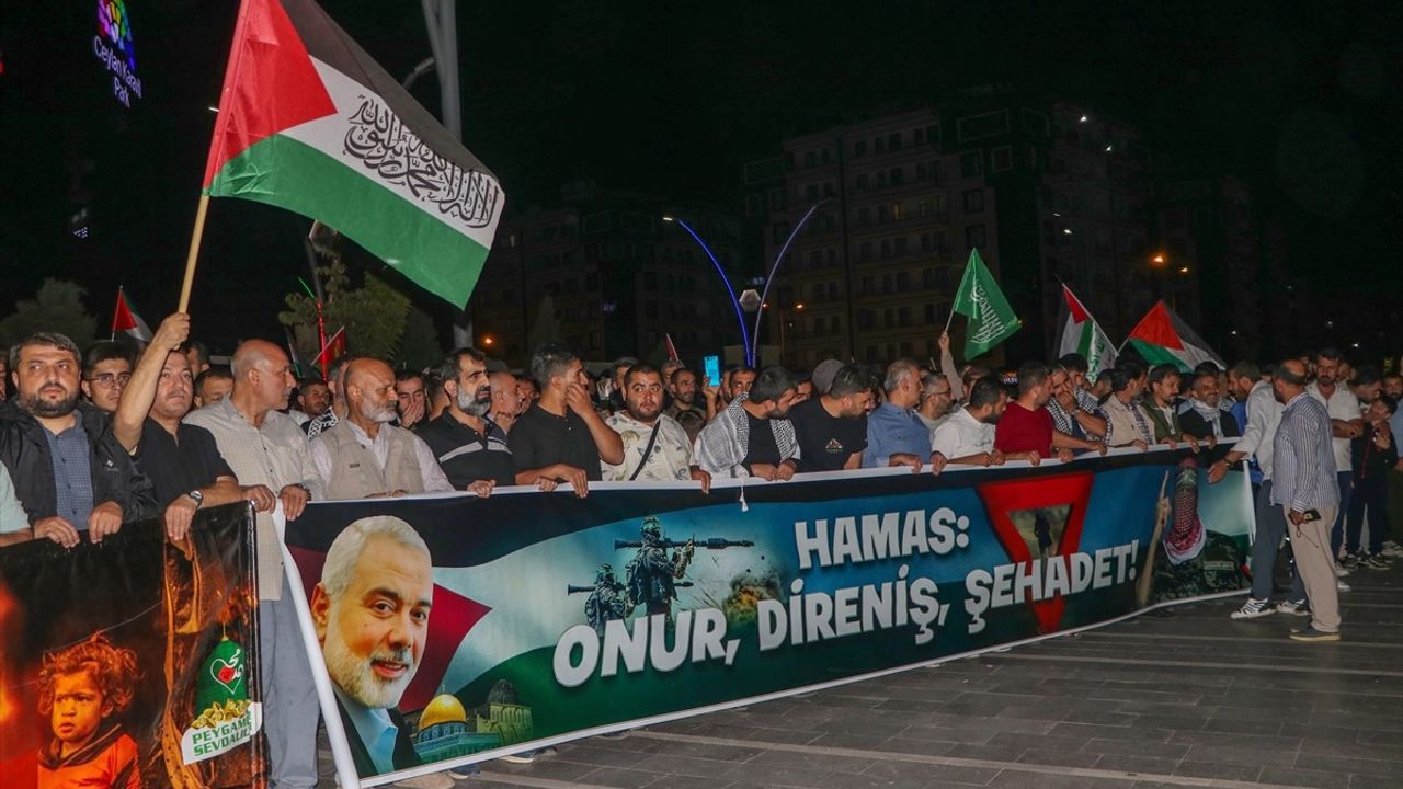 Küresel Sumud Filosu'na Protesto