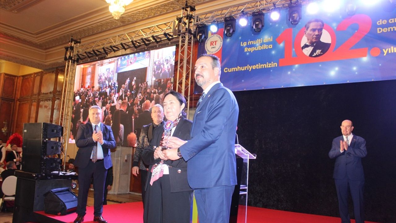 Kürşad Zorlu'ya Romanya'da Özel Ödül