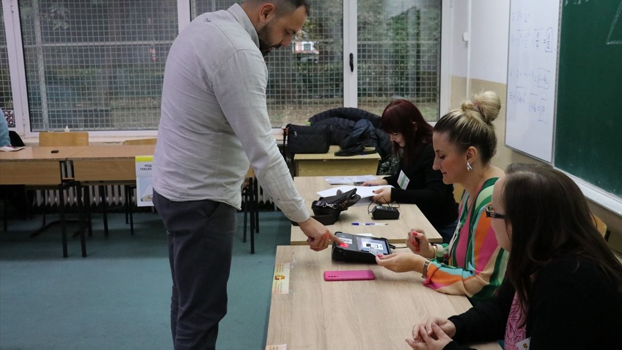 Kuzey Makedonya Yerel Seçimleri Başladı