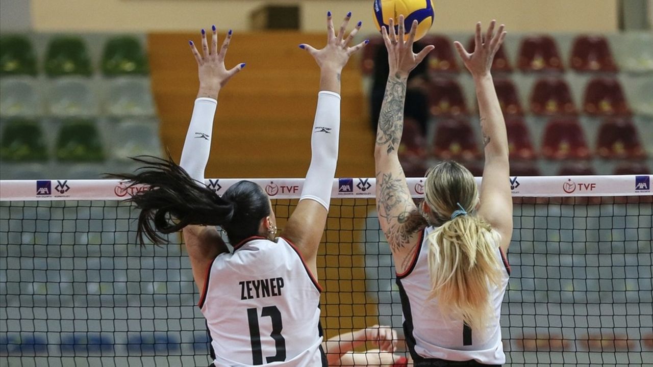 Kuzeyboru, Beşiktaş'ı Voleybol Kupa Voley'de Yendi
