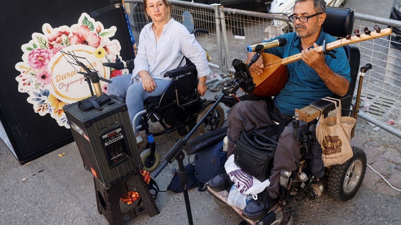 Mersin'de 7. Uluslararası Kushimoto Sokak Sanatçıları Festivali