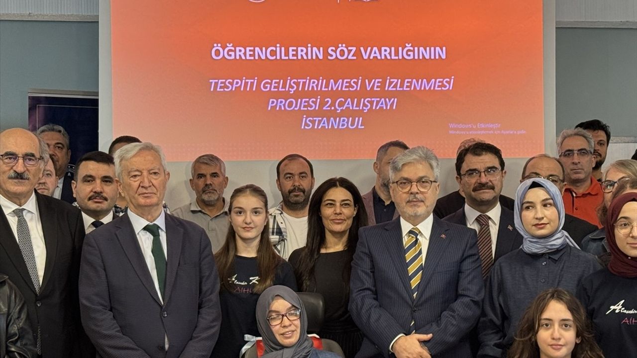 Öğrencilerin Söz Varlığı Projesi Çalıştayı Ataşehir'de Gerçekleşti