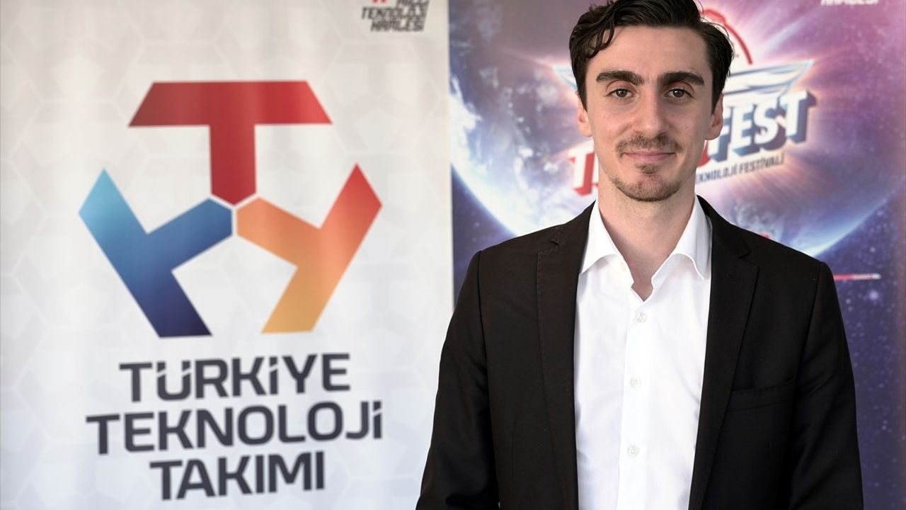 Özdemir Bayraktar Milli Teknoloji Burs Programı ile Geleceğe Yatırım