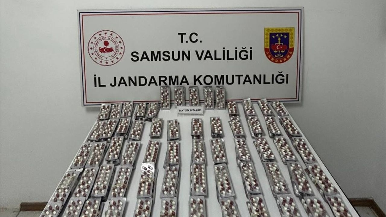 Samsun'da 3 Bin 472 Uyuşturucu Hap Ele Geçirildi